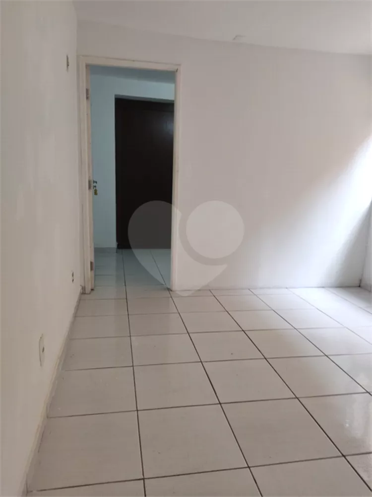 Sobrado à venda com 3 quartos, 230m² - Foto 21