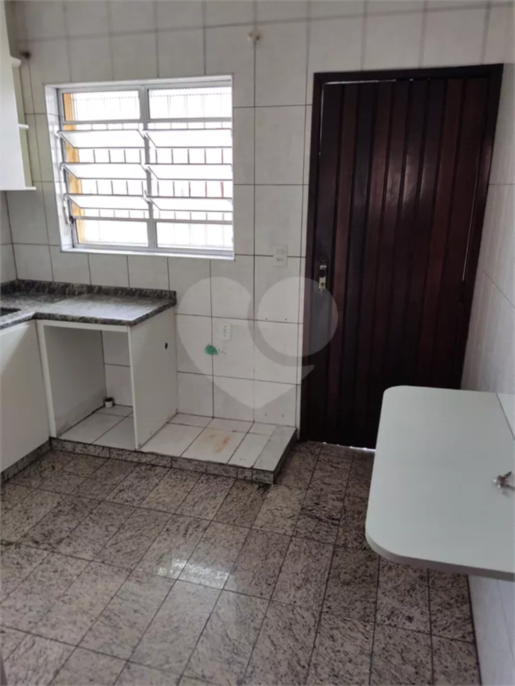 Sobrado à venda com 3 quartos, 230m² - Foto 27