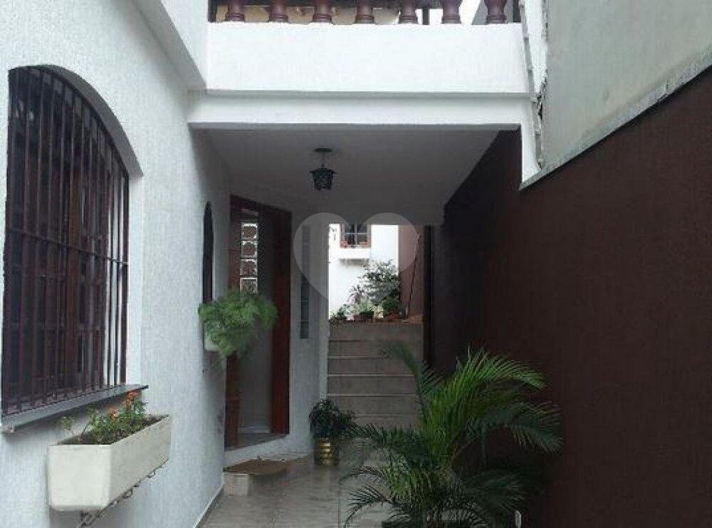 Sobrado à venda com 5 quartos, 250m² - Foto 3