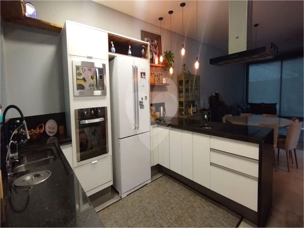 Casa de Condomínio à venda com 3 quartos, 317m² - Foto 14