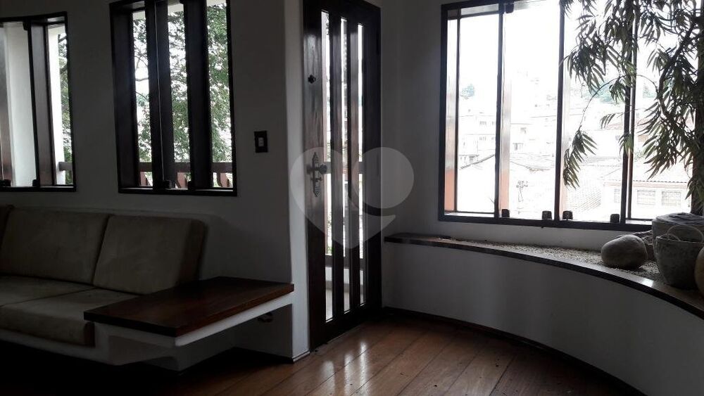 Sobrado à venda com 3 quartos, 280m² - Foto 2