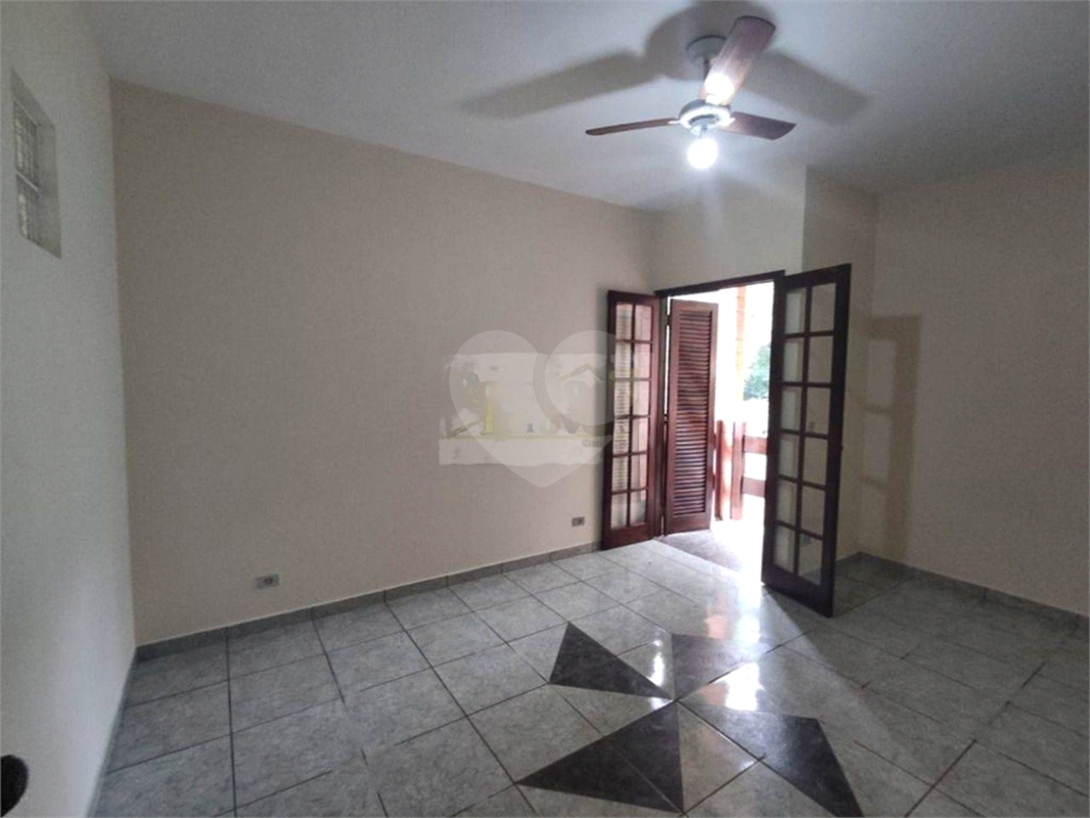Casa, 3 quartos, 327 m² - Foto 4