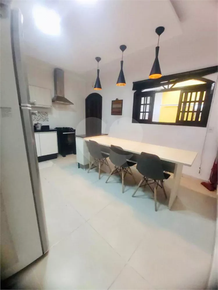 Sobrado à venda com 2 quartos, 95m² - Foto 4