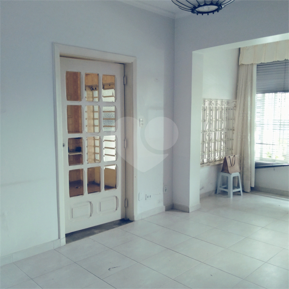 Sobrado, 3 quartos, 181 m² - Foto 1