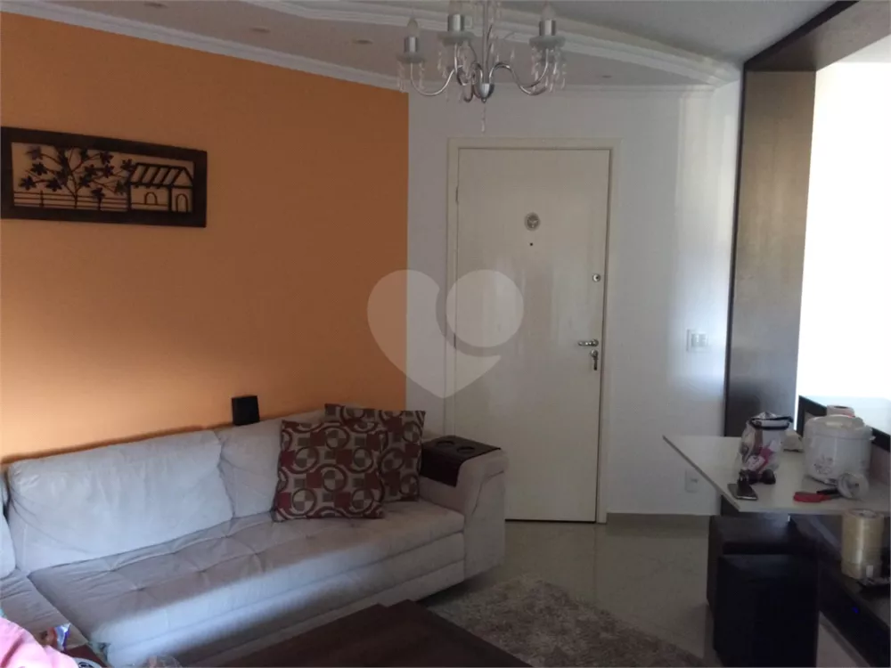 Apartamento à venda com 2 quartos, 48m² - Foto 1