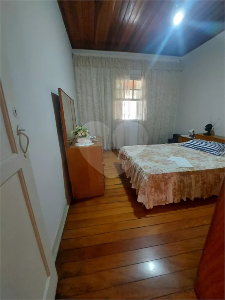 Sobrado à venda com 4 quartos, 262m² - Foto 8