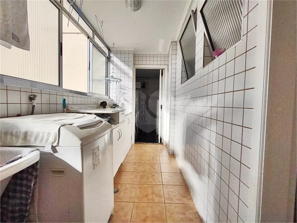 Apartamento à venda com 2 quartos, 90m² - Foto 12