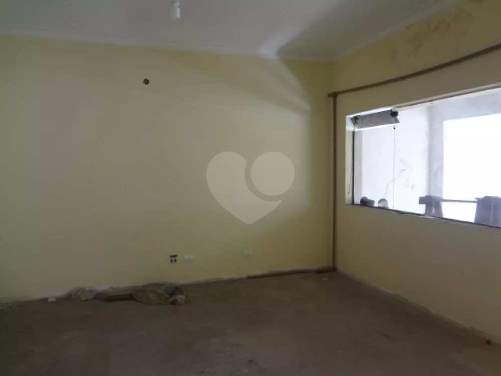 Sobrado à venda com 3 quartos, 212m² - Foto 2