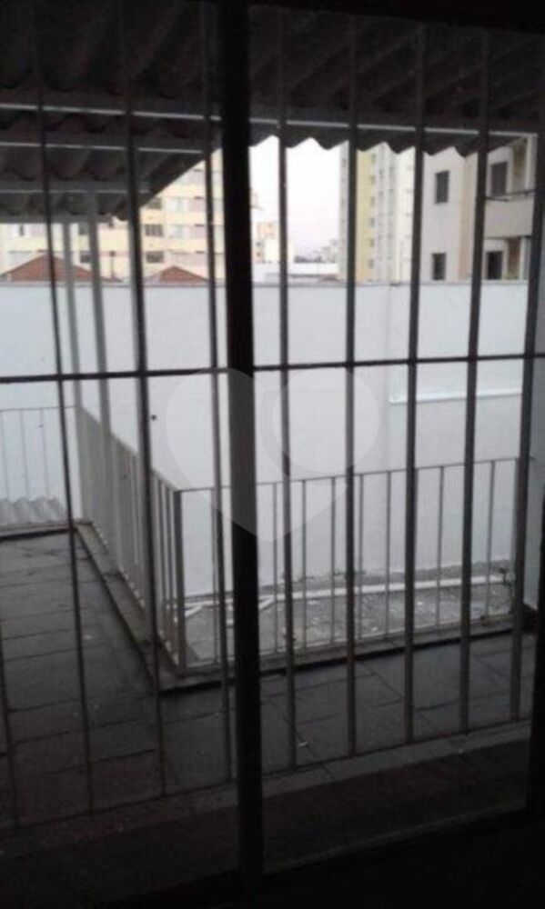 Casa à venda e aluguel com 3 quartos, 220m² - Foto 13