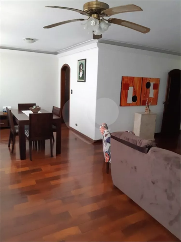 Sobrado à venda com 3 quartos, 330m² - Foto 2