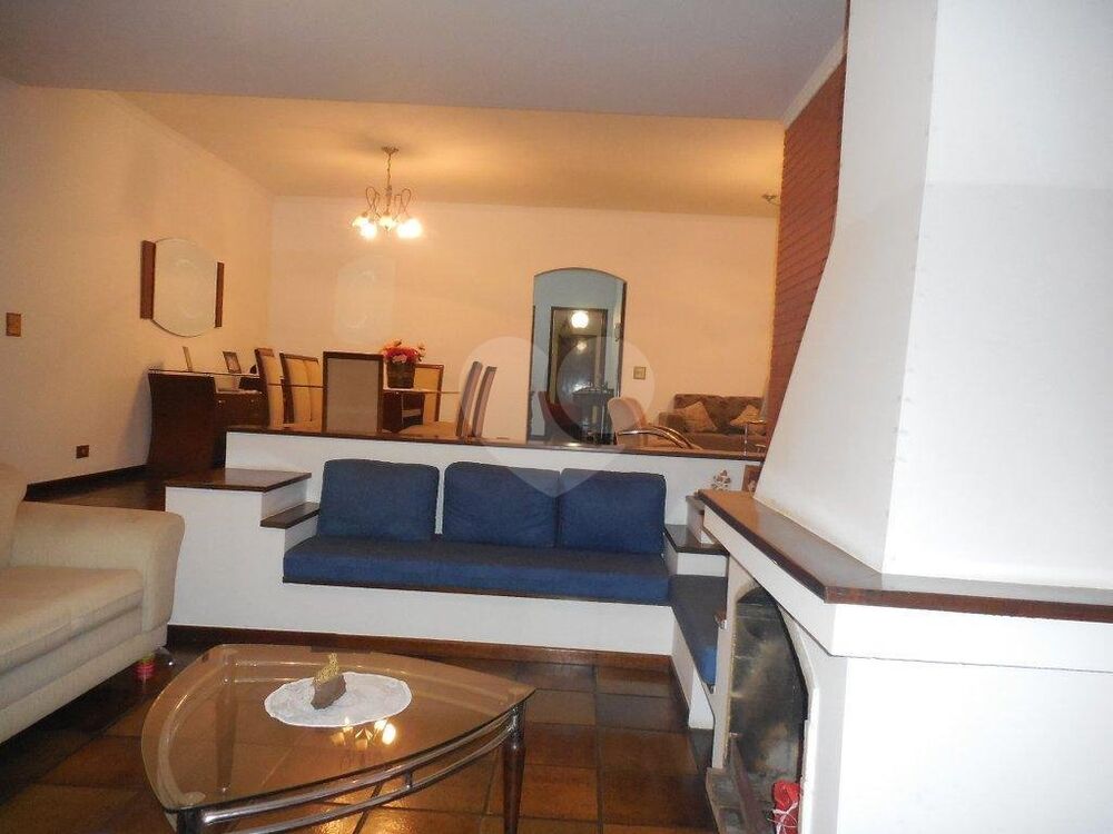 Casa à venda com 3 quartos, 304m² - Foto 14