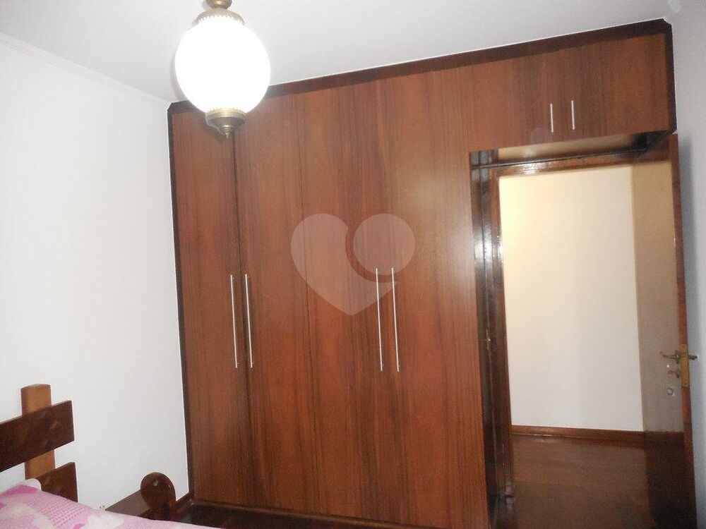 Casa à venda com 3 quartos, 304m² - Foto 10