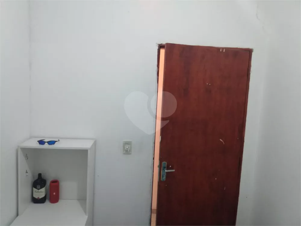 Sobrado à venda com 3 quartos, 180m² - Foto 7