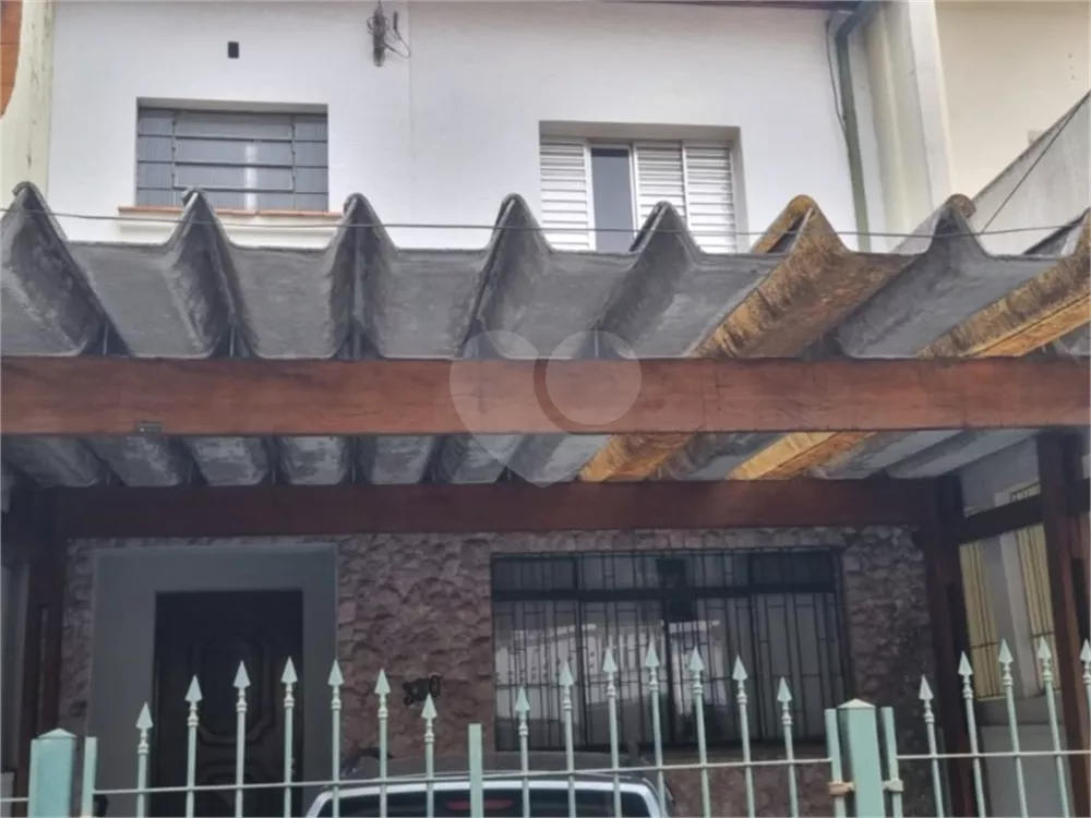 Casa à venda com 3 quartos, 124m² - Foto 1