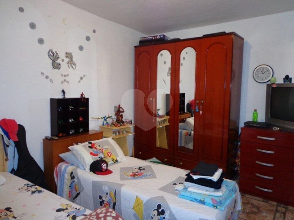 Sobrado à venda com 3 quartos, 180m² - Foto 3