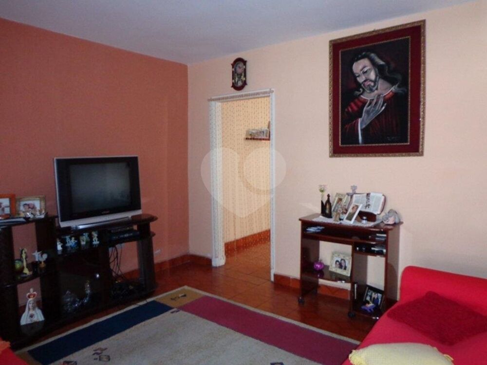 Sobrado à venda com 3 quartos, 180m² - Foto 1