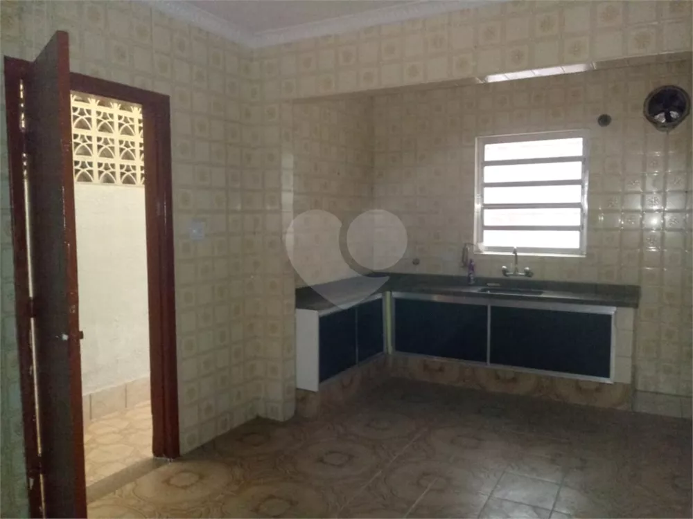 Sobrado à venda com 3 quartos, 190m² - Foto 3