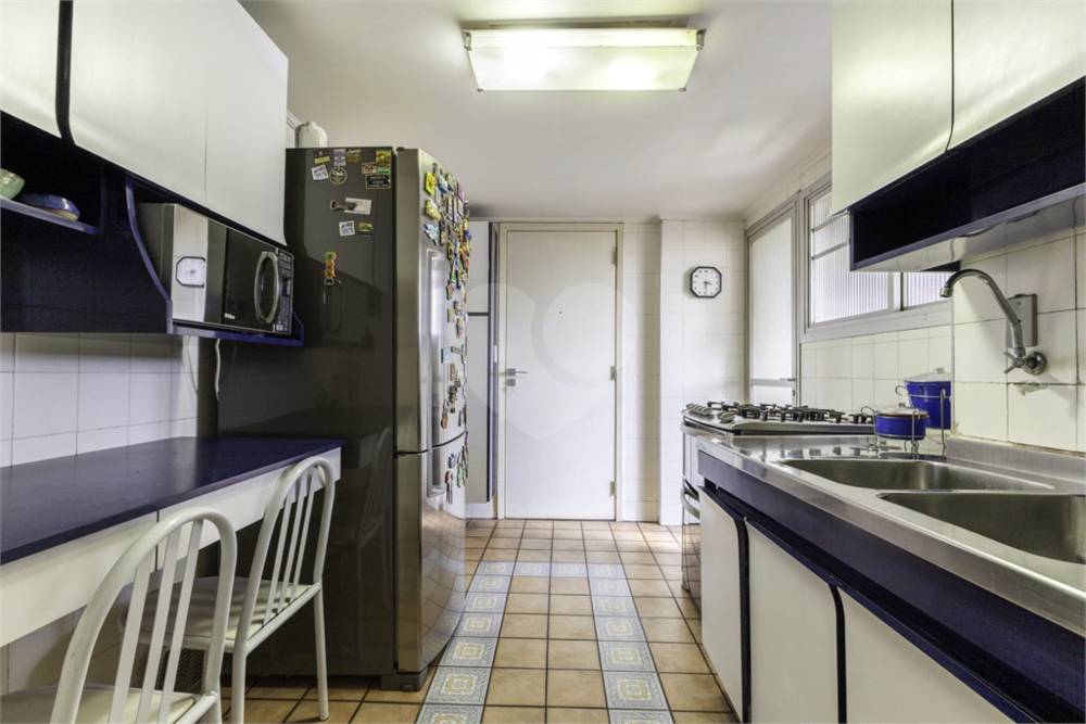 Apartamento, 3 quartos, 115 m² - Foto 2