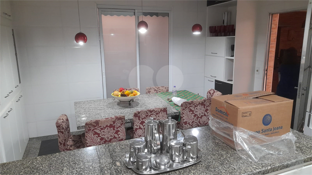 Sobrado à venda com 4 quartos, 180m² - Foto 23