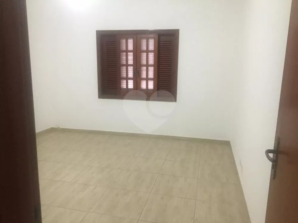 Casa à venda com 3 quartos, 140m² - Foto 4