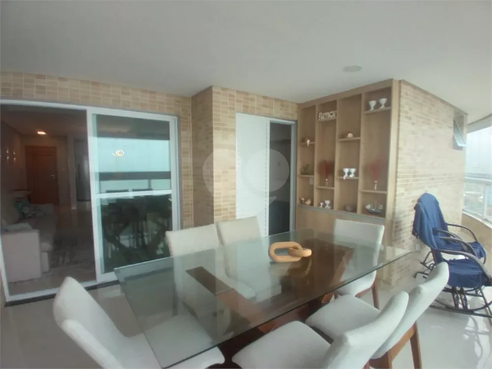 Apartamento à venda com 3 quartos, 110m² - Foto 8