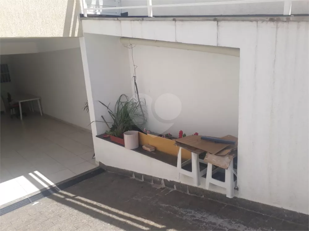 Sobrado à venda com 3 quartos, 120m² - Foto 2