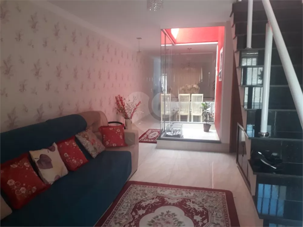 Sobrado à venda com 3 quartos, 120m² - Foto 4