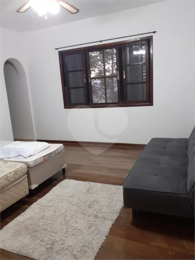 Casa à venda com 8 quartos, 800m² - Foto 15