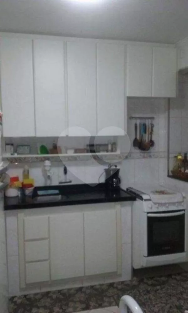 Apartamento à venda com 2 quartos, 63m² - Foto 2