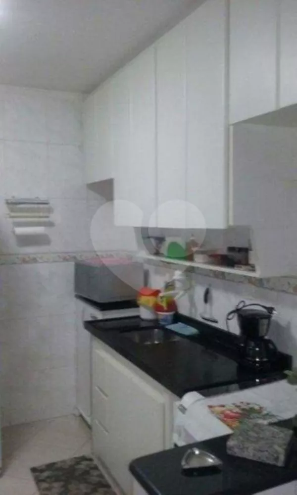 Apartamento à venda com 2 quartos, 63m² - Foto 1