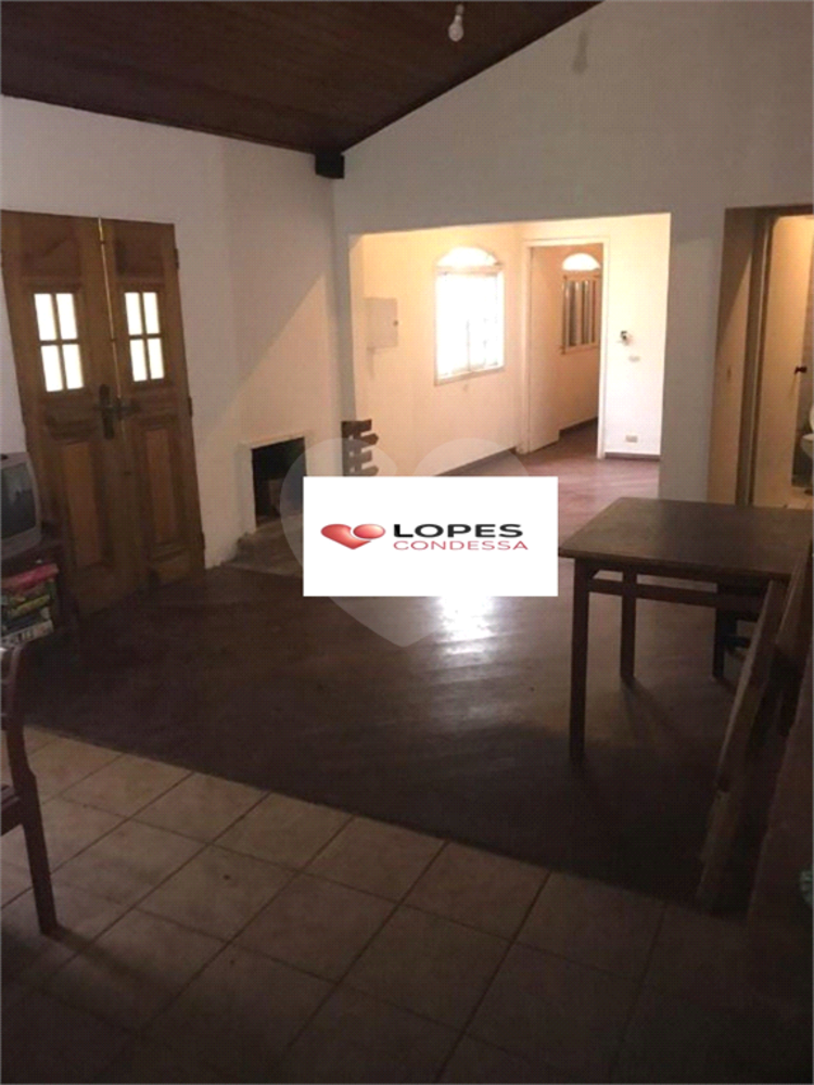 Casa, 3 quartos, 250 m² - Foto 14