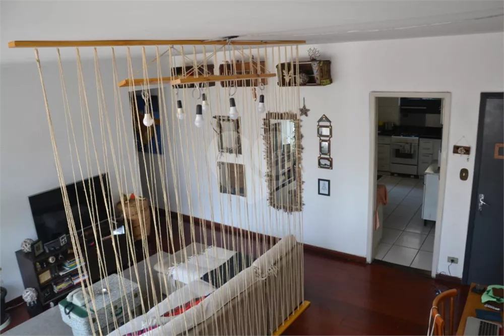 Apartamento à venda com 3 quartos, 125m² - Foto 4