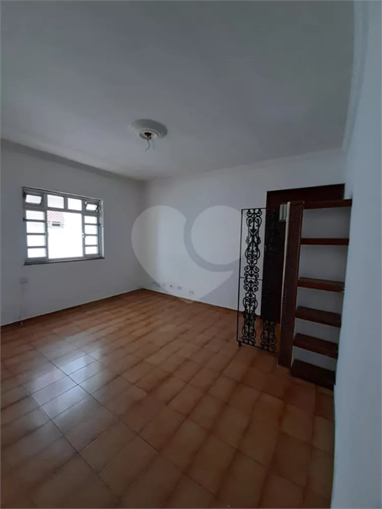 Apartamento à venda com 2 quartos, 70m² - Foto 4