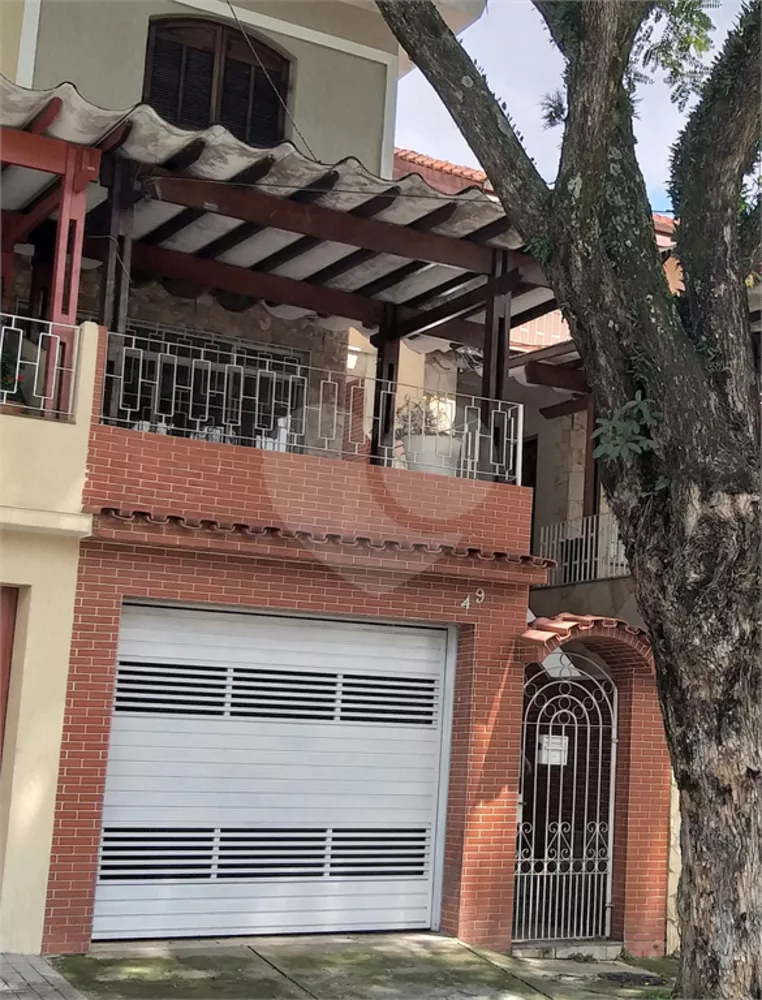 Sobrado à venda com 3 quartos, 170m² - Foto 1