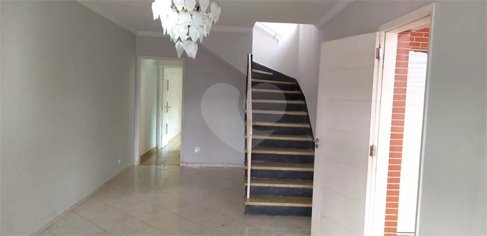 Sobrado à venda com 3 quartos, 170m² - Foto 4