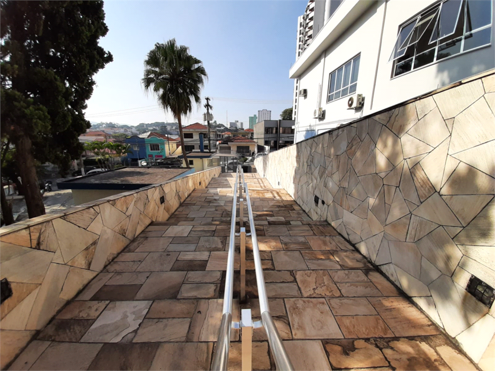 Apartamento à venda e aluguel com 3 quartos, 70m² - Foto 4