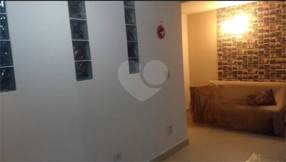 Sobrado, 3 quartos, 222 m² - Foto 2