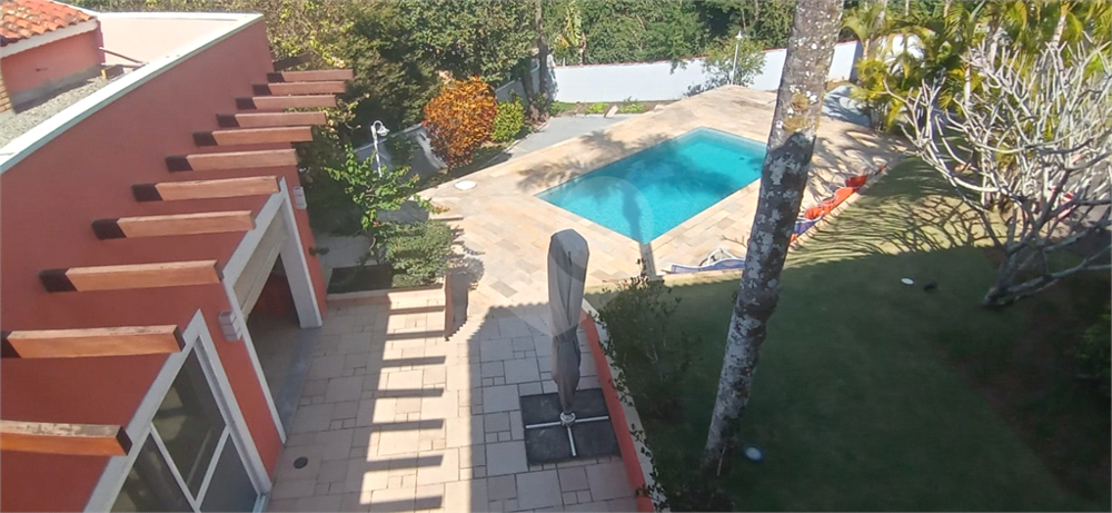 Casa de Condomínio à venda com 2 quartos, 230m² - Foto 3