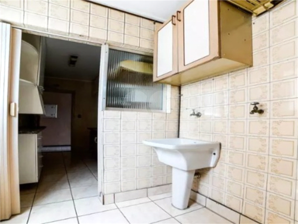 Apartamento à venda com 2 quartos, 55m² - Foto 3