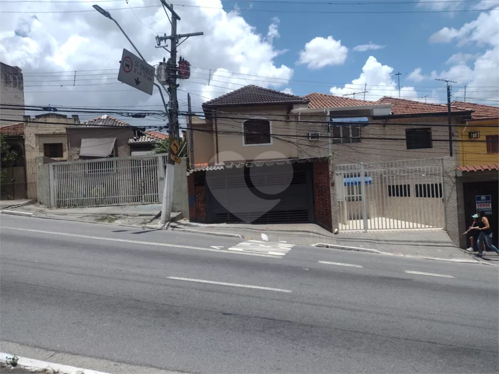 Sobrado à venda com 5 quartos, 190m² - Foto 1