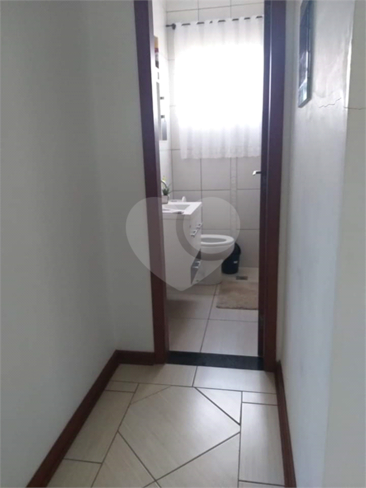 Casa à venda com 2 quartos, 160m² - Foto 18