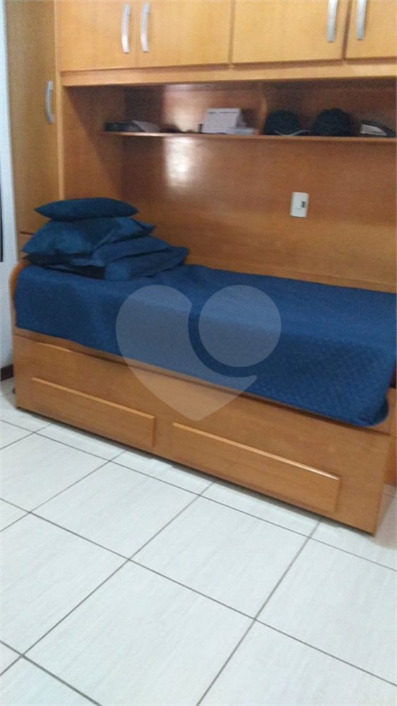 Casa à venda com 2 quartos, 160m² - Foto 11