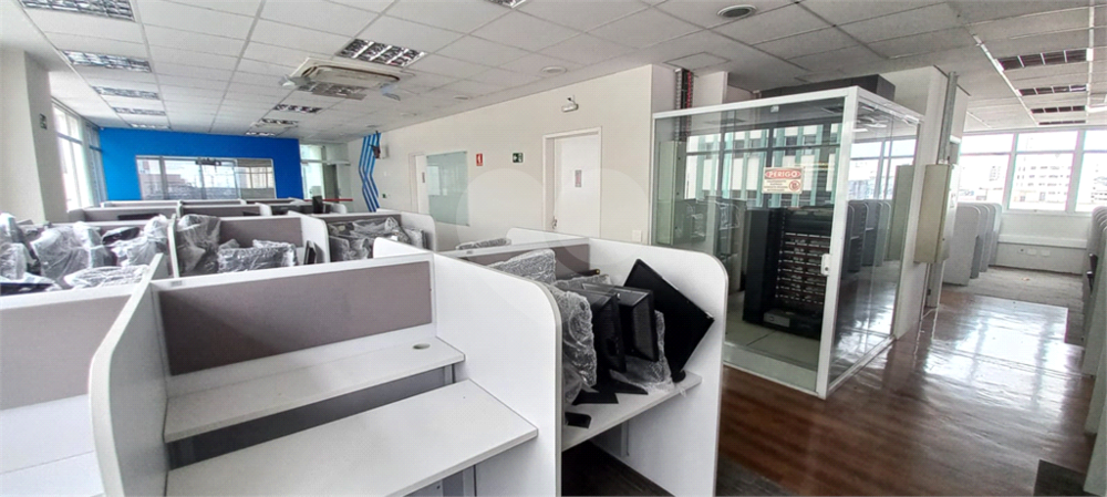 Prédio Inteiro à venda, 2800m² - Foto 9