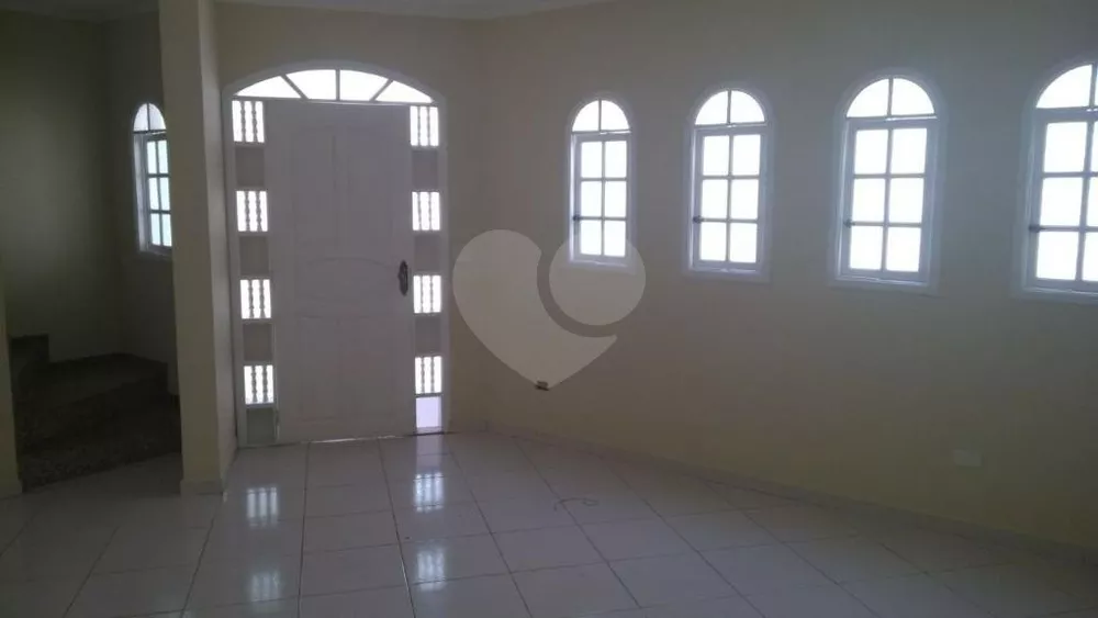 Casa de Condomínio à venda com 3 quartos, 227m² - Foto 5