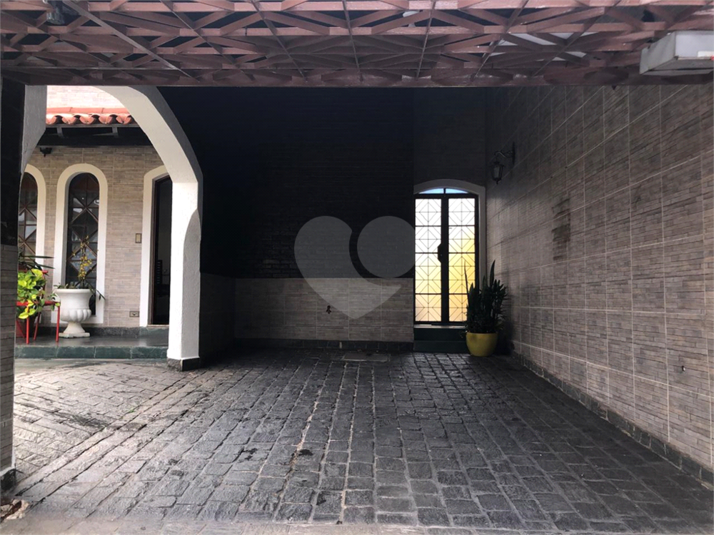 Casa, 3 quartos, 300 m² - Foto 4