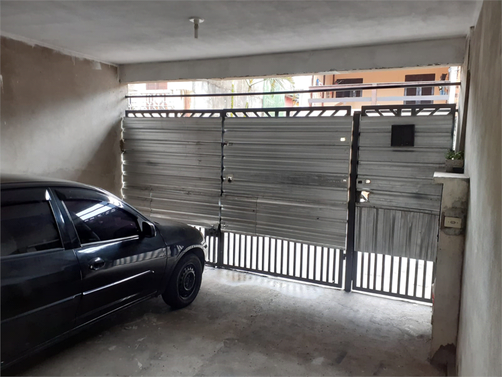 Sobrado à venda com 3 quartos, 125m² - Foto 1