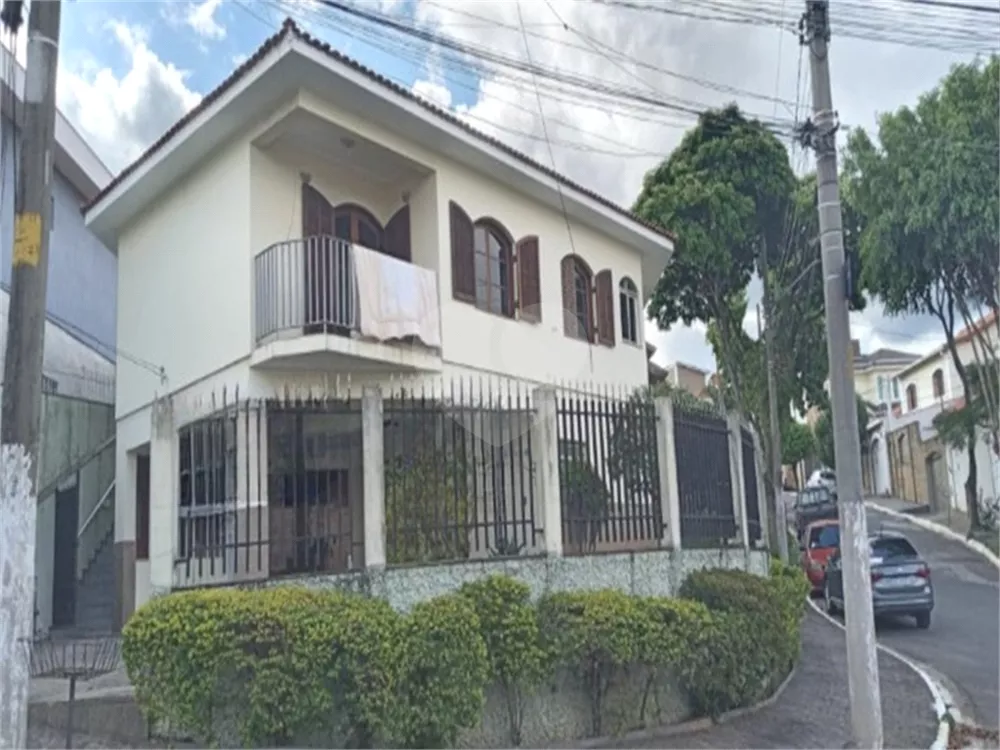 Sobrado à venda com 4 quartos, 280m² - Foto 1