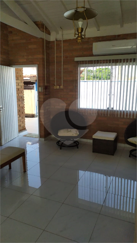 Casa à venda com 3 quartos, 230m² - Foto 10