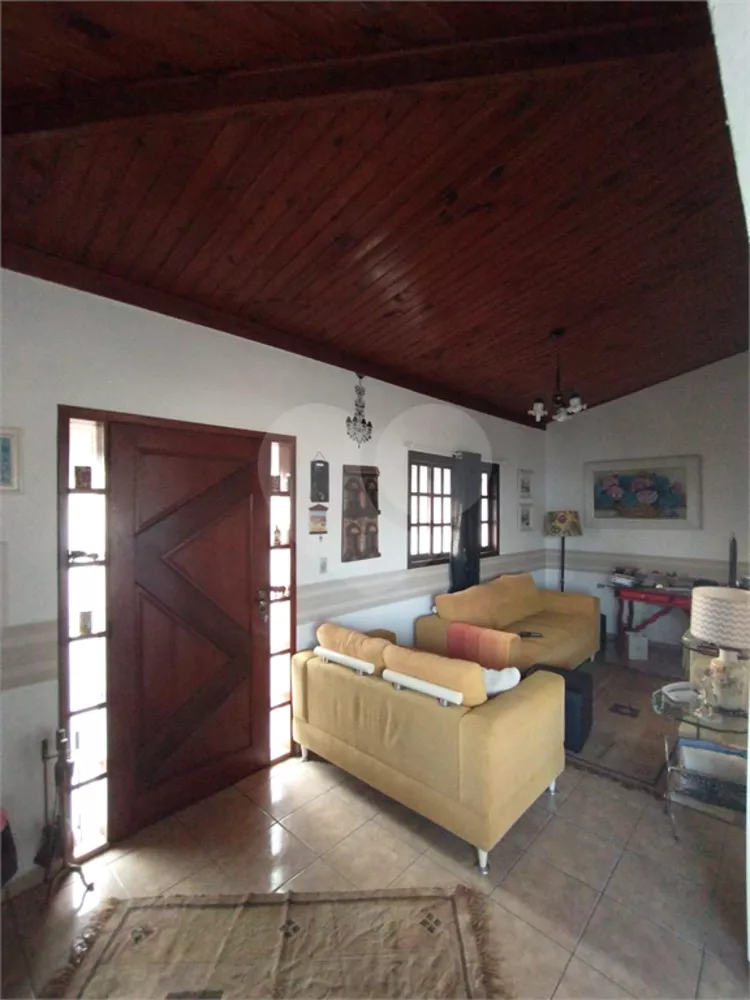 Fazenda à venda com 2 quartos, 249m² - Foto 2