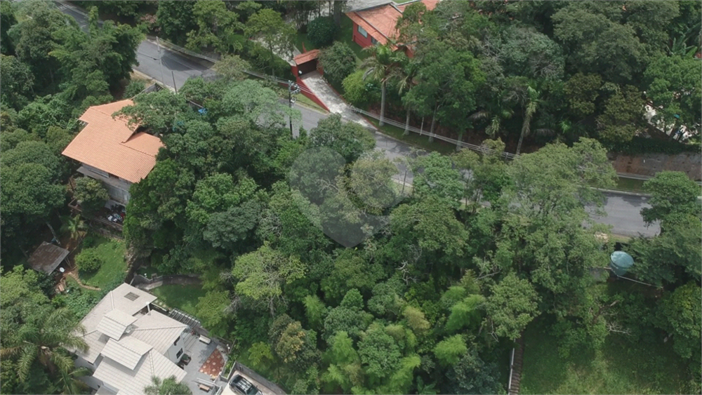Casa de Condomínio à venda com 3 quartos, 352m² - Foto 1